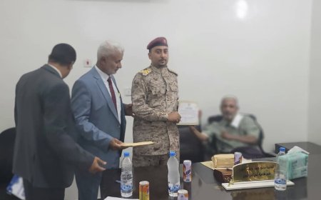 الهيئة العامة لتنظيم شؤون النقل البري ممثلة بإدارة ميناء شحن البري تكرّم ضباط الشرطة العسكرية تقديراً لجهودهم