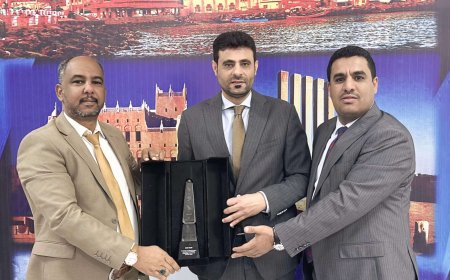 «كاك بنك» يتسلم جائزة التميّز والإنجاز المصرفي في تطوير المنتجات الرقمية والريادة في السوق اليمني لعام 2024م