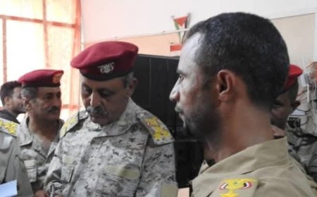لجنة من وزارة الدفاع تزور محور تعز