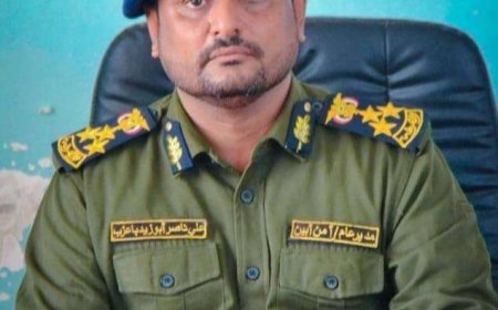 مدير عام أمن محافظة أبين يعزي بوفاة الشيخ محسن أحمد الفضلي