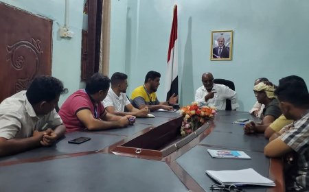 مدير عام الخوخة يبحث مع منظمة الهجرة سبل تعزيز المشاريع التنموية والخدمية