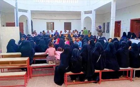 ندوة توعوية للأمهات بمدرسة عمر بن الخطاب بمديرية شحن