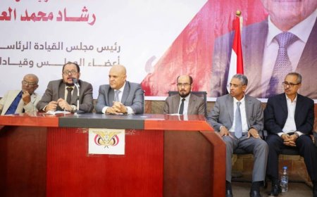 اجتماع برئاسة محافظ تعز ورئيس هيئة التفتيش القضائي يناقش تعزيز أداء القضاء في تعز