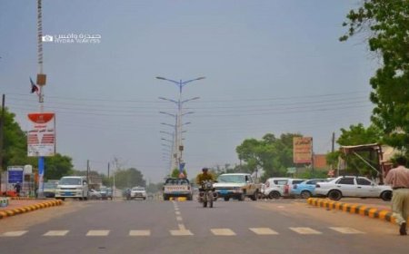 انفجار مقذوف في محل شراء الخردة بزنجبار يصيب ثلاثة عمال.!!