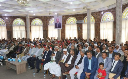 رئيس هيئة التفتيش القضائي يزور محاكم ونيابات تعز والمحافظ يشيد بعمل السلطة القضائية بالمحافظة