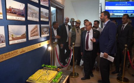 البركاني وشمسان بزيارة تفقدية إلى المكتب الرئيسي لخلية الأعمال الإنسانية بمدينة المخا