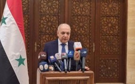 عاجل.. (رويترز): قيادة الجيش تبلغ الضباط بسقوط نظام بشار الأسد.. ورئيس الحكومة: مستعدون لتسليم السلطة