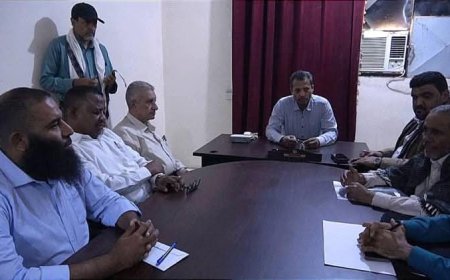 اجراء عملية الاستلام والتسليم بين مدراء فرع الهيئة العامة للأراضي والمساحة والتخطيط العمراني في المحافظة