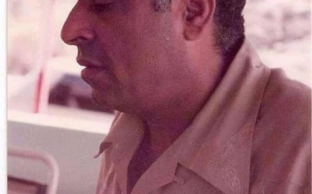 نائب وزير الصناعة المستشار سالم الوالي يعزي بوفاة المناضل فضل محسن عبدالله