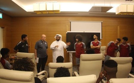 محاضرة حول الإعداد النفسي والذهني للاعبي منتخبنا قبل خليجي 26