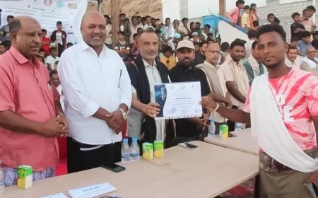 مدينة بروم تشهد إقامة بطولة الفقيد عبدالله علي بامحسون للسباحة في المياه المفتوحة