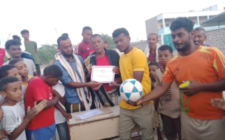 اللجنة الفنية في منطقة الرواء تكرم فريق نصر باتيس