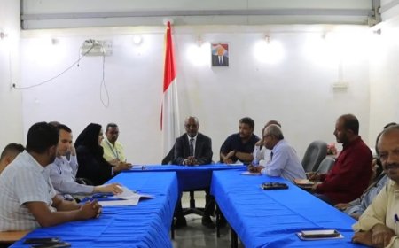 السلطة المحلية بالحديدة تبحث مع الأوتشا اعتماد حلول مستدامة للمناطق المحررة