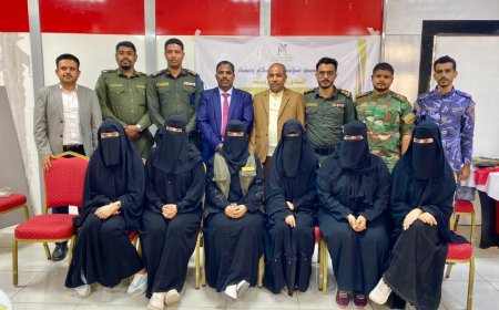 الوكيل باضاوي يختتم دورة تدريبية لتعزيز التعاون بين المحامين ووحدة الابتزاز الإلكتروني بالمكلا