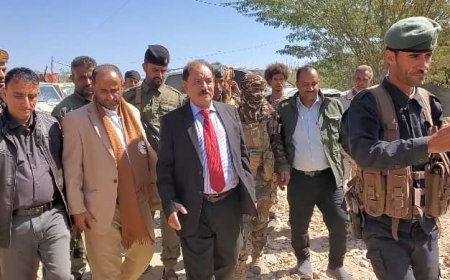 محافظ الضالع يتفقد جبهات القتال بمريس ويؤكد إن معركة اجتثاث جماعة الحوثي باتت قريبة