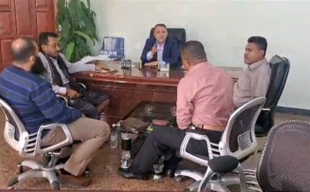 أمين عام محلي أبين "الحامد" يناقش أوضاع فرع الهيئة العامة  للأراضي والمساحة والتخطيط العمراني والسجل العقاري