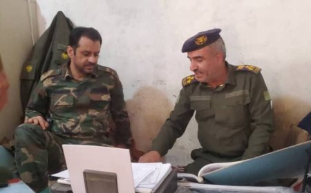 مساعد مدير عام شرطة مأرب العميد الأكوع يطلع على سير العمل في قسم شرطة سبأ