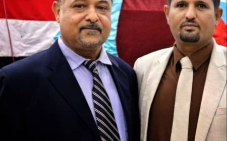 مدير اعلام لودر يبارك للدكتور  باعزب بمناسبة حصوله على درع التميز