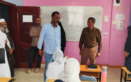 التعليم الأهلي والخاص بوزارة التربية بعدن يزور مدرسة الأمل الأهلية بمنطقة قرو بالبريقة