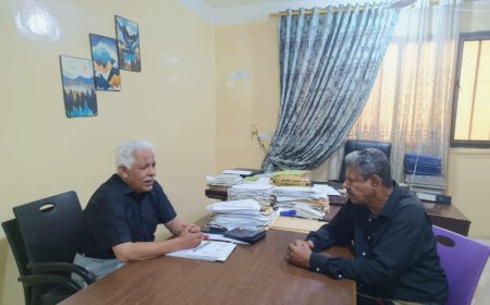 رئيس تنفيذية انتقالي خنفر يتفقد مؤسستي كهرباء أبين ومؤسسة المياه بالمديرية 