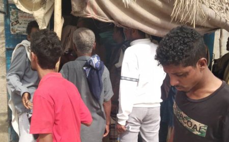 الفاو العالمية تصرف مبالغ نقدية لعدد من المستفيدين من مناطق مديرية خنفر للمرحلة الثالثة