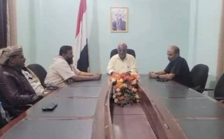 مدير عام الخوخة يبحث مع مدير عام هيئة الأراضي سبل الحفاظ على ممتلكات وأراضي الدولة