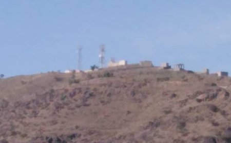 تعز.. جماعة الحوثي تعتدي على أبراج الاتصالات بمديرية مقبنةوتنهب محتوياتها..