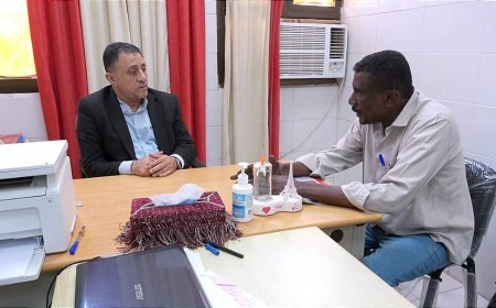 أمين عام محلي ابين "الحامد" يناقش مع مدير عام النقل وضع الفرز وسير عمل نقابات النقل