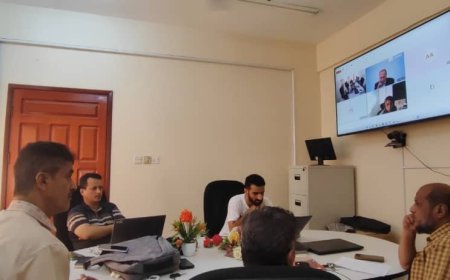 اللجنة الفنية للمسح التربوي الشامل بوزارة التربية والتعليم بعدن (2024-202) تعقد اجتماعا عبر الاتصال المرئي مع المكتب الاقليمي لليونيسكو