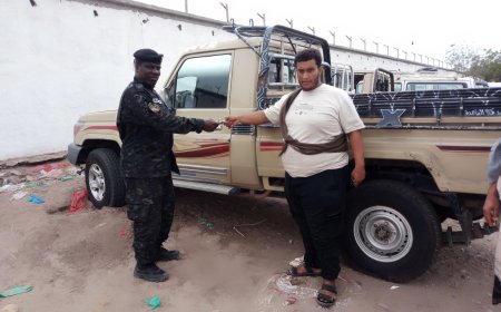 أمن لحج يستعيد سيارة تعرضت للتقطع ويسلمها إلى صاحبها في إنجاز أمني مميز