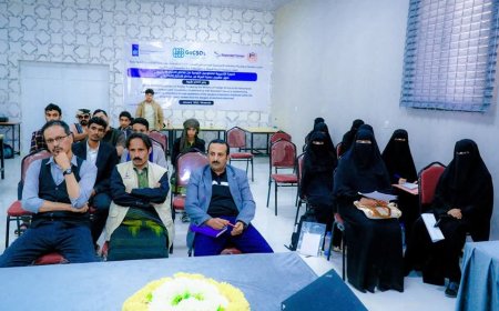 وكيل محافظة شبوة يدشن دورة تدريبية لمكافحة الابتزاز الإلكتروني