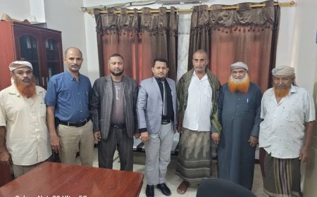 مناقشة تعزيز حماية أراضي الأوقاف وأملاك الدولة وتفعيل السجل العقاري بالخوخة