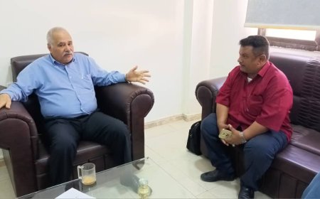 البيشي يناقش مع مدير المشاريع جمعية الحكمة اليمانية  تدخلاتها الصحية في عدن