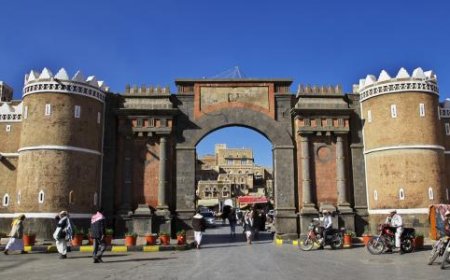 العثور على جثة طالب صيدلة مشنوقًا خلف إحدى كليات جامعة صنعاء (صورة)