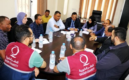 وكيل محافظة تعز ومدير مكتب الصحة يبحثان مع منظمات دولية تعزيز خدمات الأطراف الصناعية والعلاج الطبيعي