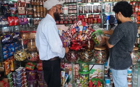 مكتب الصناعة بصيرة يواصل حملاته الرقابية لمصادرة السلع الضارة بصحة المستهلك