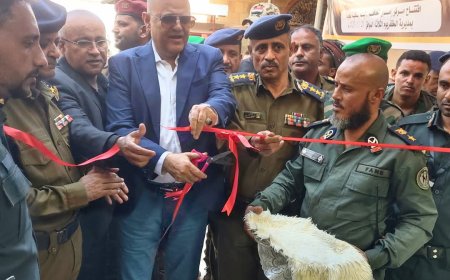 محافظ محافظة تعز يفتتح فرعاً جديداً لمصلحة الأحوال المدنية في مديرية المظفر