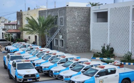 شرطة أمن العاصمة عدن تتسلم دفعة جديدة من الدوريات الأمنية