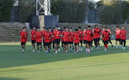 منتخب الشباب يكثف تدريباته البدنية على فترتين والجهاز الفني يمنح اللاعبين راحة