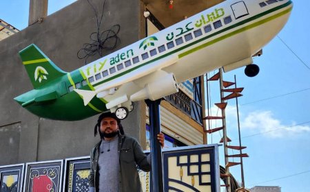 الآلاف من النشطاء يتداولون صور لصناعة مجسم طائرة لشركة طيران عدن أبدع فيه شاب من ابناء يافع .!!