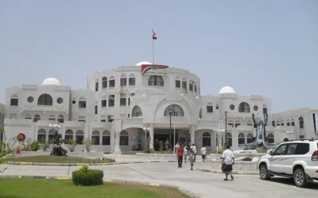 محافظ أبين يلتقي مدير عام مودية وأمينها العام وأعضاء الهيئة الإدارية للمجلس المحلي