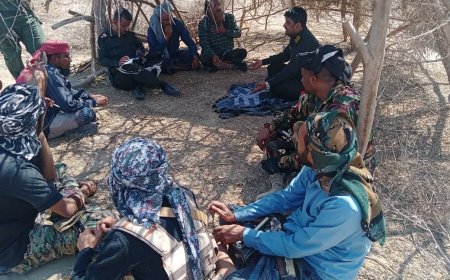 مدير امن محافظة ابين يوقف اعمال الاستحداث في منطقة القريات في مديرية زنجبار