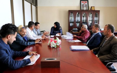 مناقشة تقرير تلوث وادي بلابل وإقرار حلول بيئية وصحية في مديرية المواسط بتعز