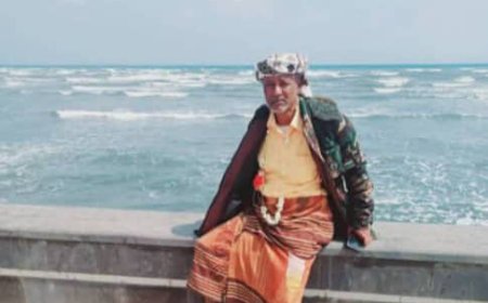 الشيخ محمد عبد الله الخضيري يحذر من الاستثمار في أراضيه الممتدة من قعوه حتى بير سالم