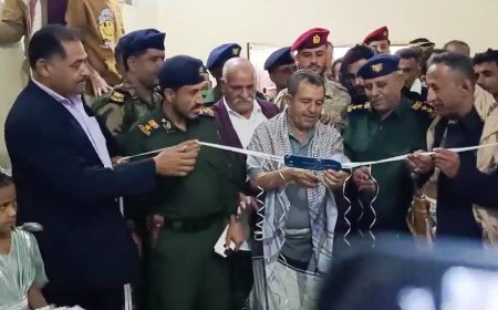 شخصيات قيادية وعسكرية واجتماعية كبيرة من أبين ولودر تدشن صرف البطاقة الذكية