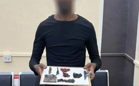 عدن.. "حلاق  يستغل مهنته ومحله للترويج وبيع المخدرات.. يقع في قبضة رجال الامن