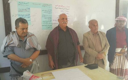 مدير عام لودر ورئيس المجلس الإنتقالي يدشنان الورشة التعريفية لبرنامج التعليم التعويضي بالمديرية