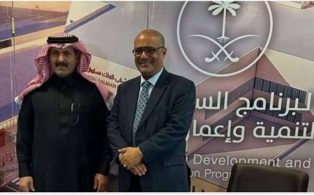 وزير التخطيط يبحث مع السفير السعودي المشاريع التنموية