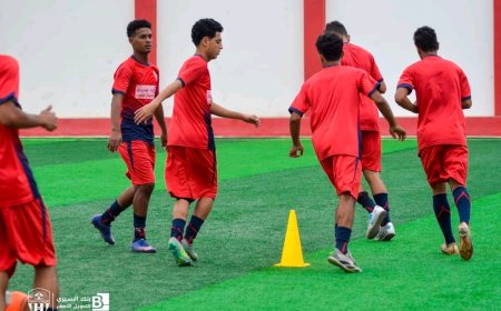بحضور أعضاء مجلس الإدارة والمدرب المصري حسن الليثي.. شعب حضرموت يواصل تدريباته