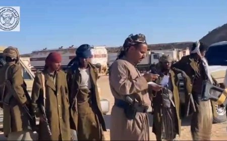 النقيب منير بن حريز يزور نقاط حلف قبائل حضرموت في محور الهضبة